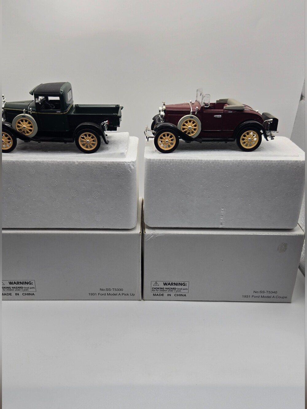 National Motor Museum Mint 1931 Ford Truck And Coupe Lot With Boxes And Foam